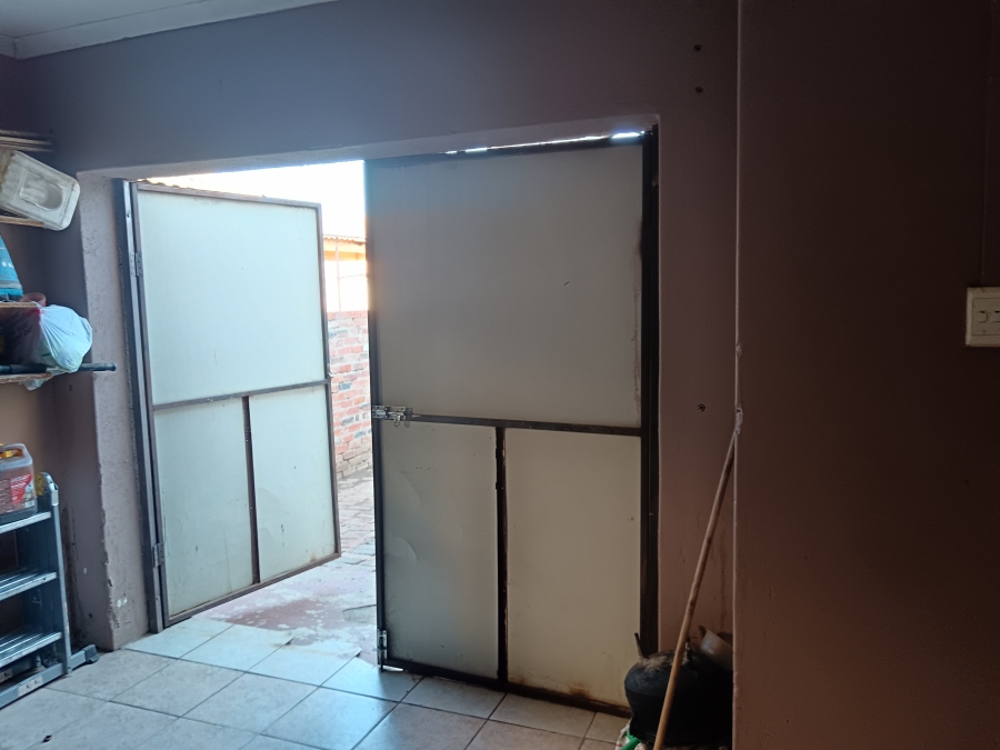 4 Bedroom Property for Sale in Vista Park Free State